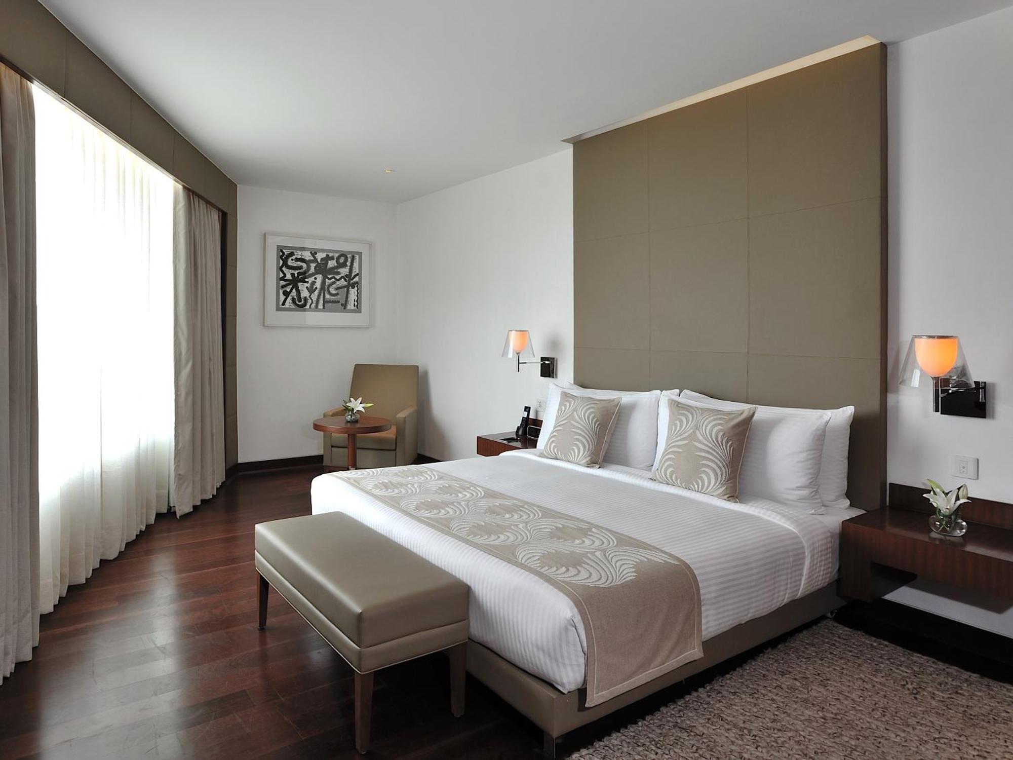 The Anya Hotel-Golf Course Road Gurgaon Ngoại thất bức ảnh