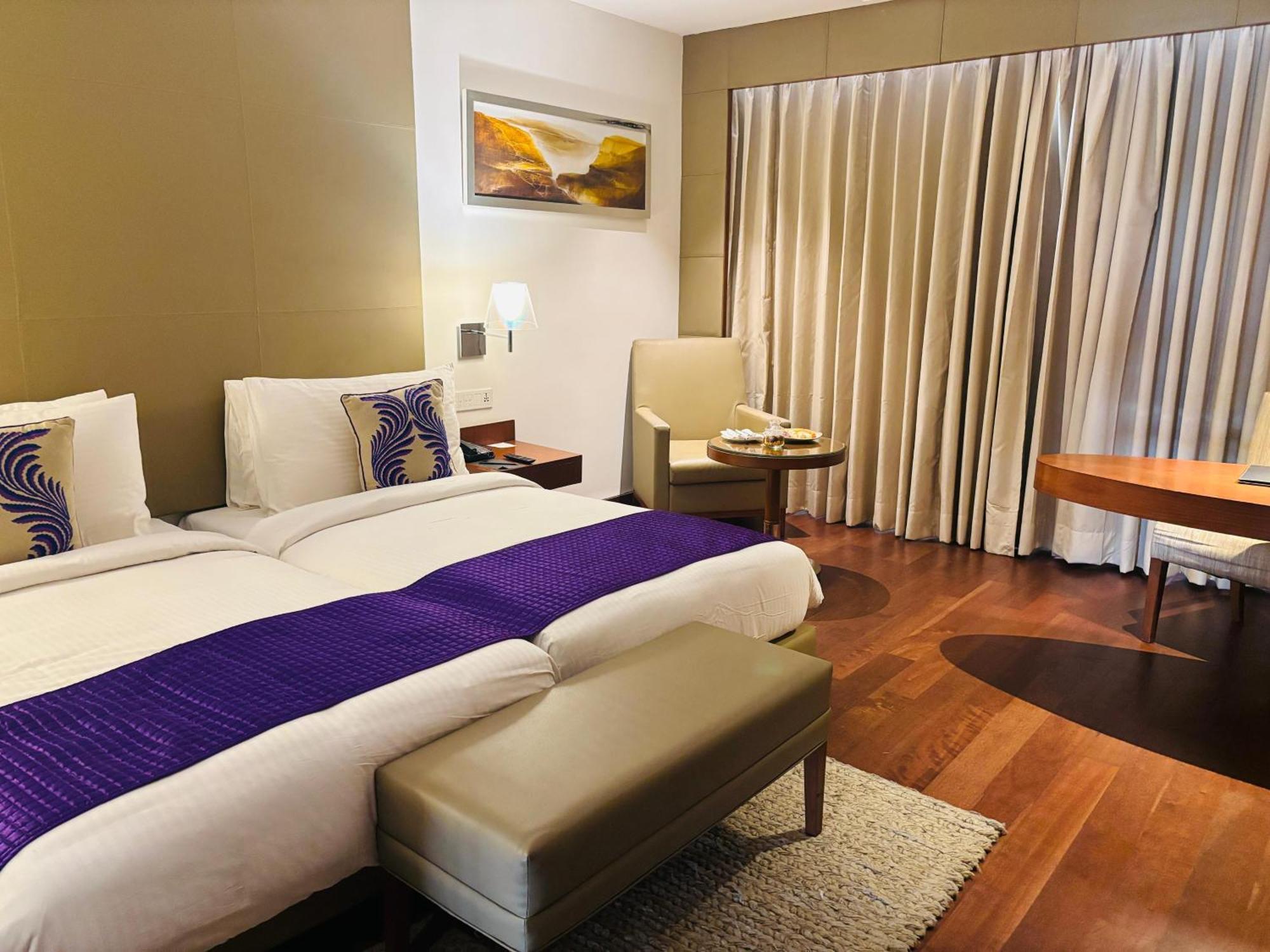 The Anya Hotel-Golf Course Road Gurgaon Ngoại thất bức ảnh