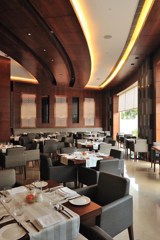 The Anya Hotel-Golf Course Road Gurgaon Ngoại thất bức ảnh